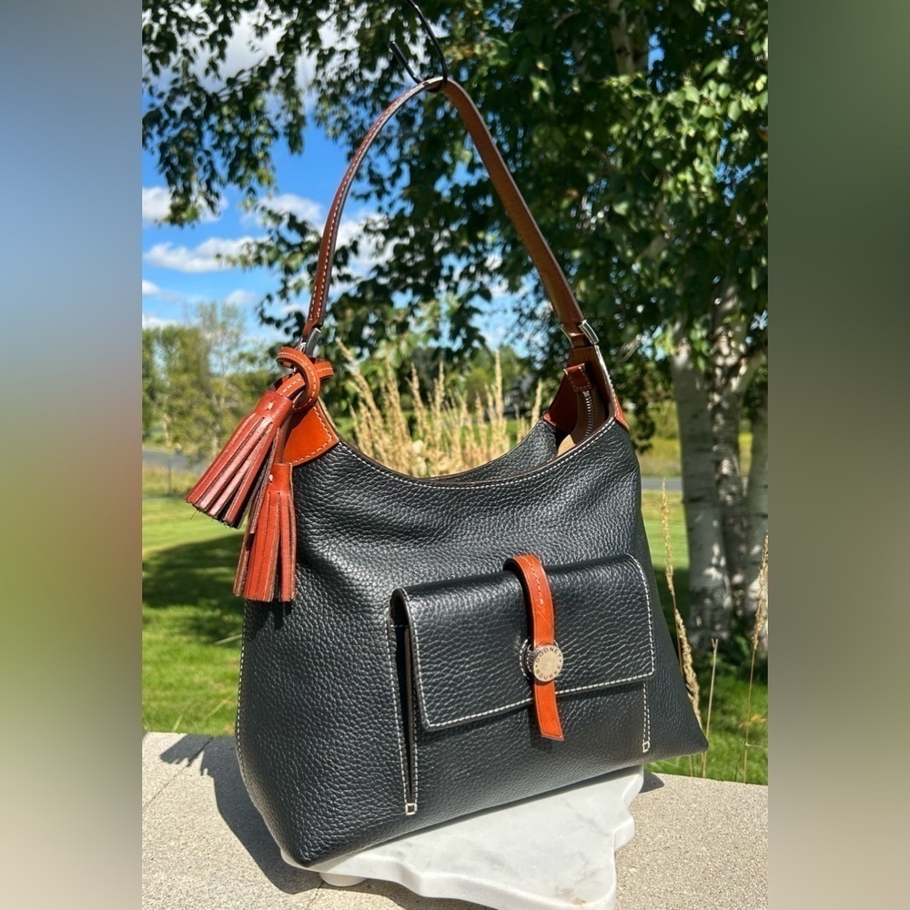 Dooney & Bourke Cambridge Tasseled Black Pebbled Leather Hobo EUC - Picture 17 of 17